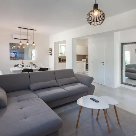Natura Holiday home